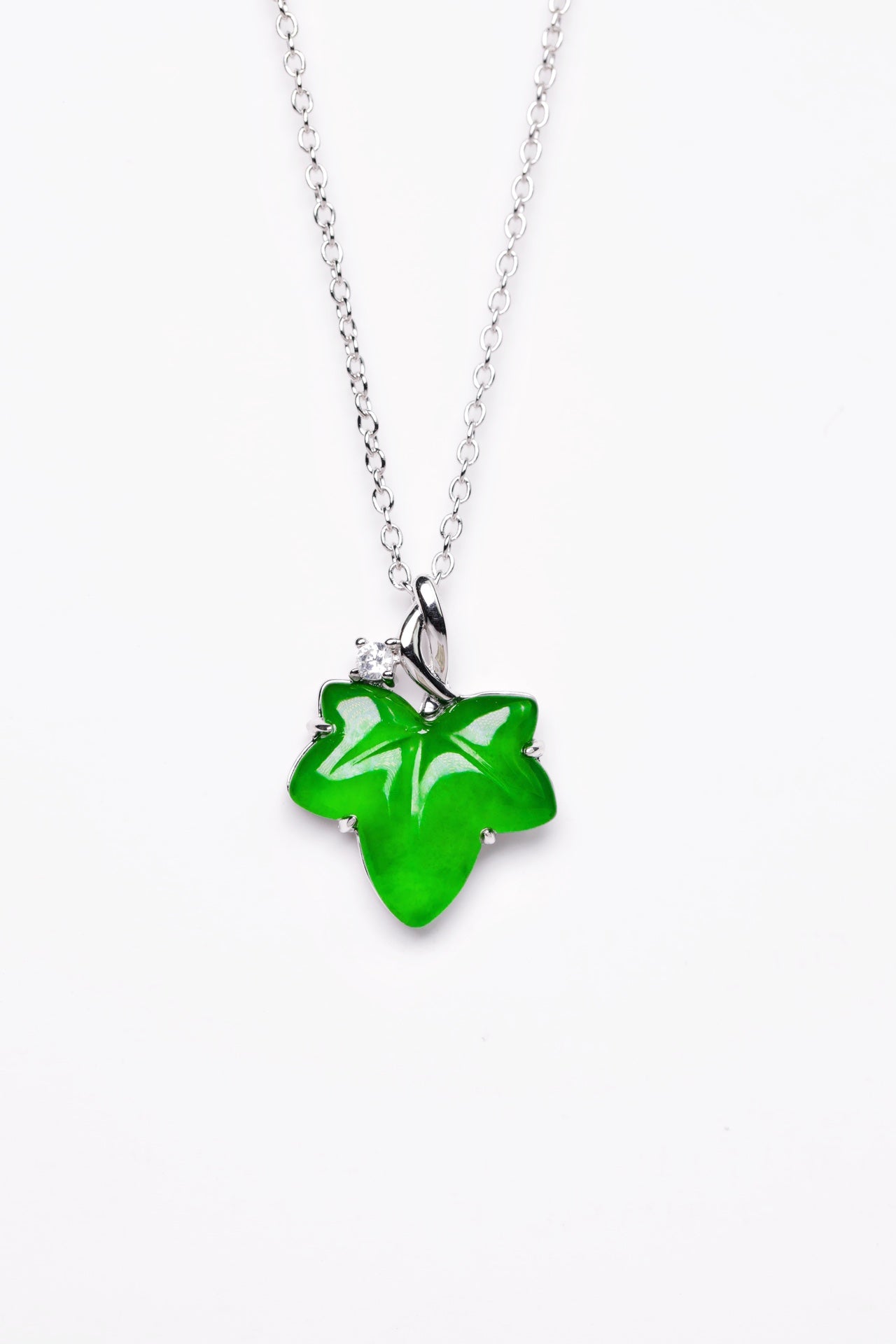 Sponge Eaves Necklace  S925 Silver Jade