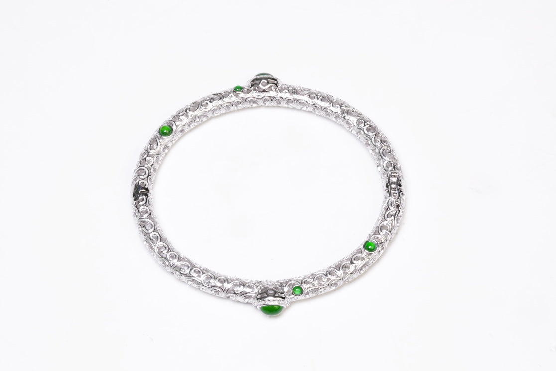 Hollow egg-shaped bracelet S925 silver jadeite