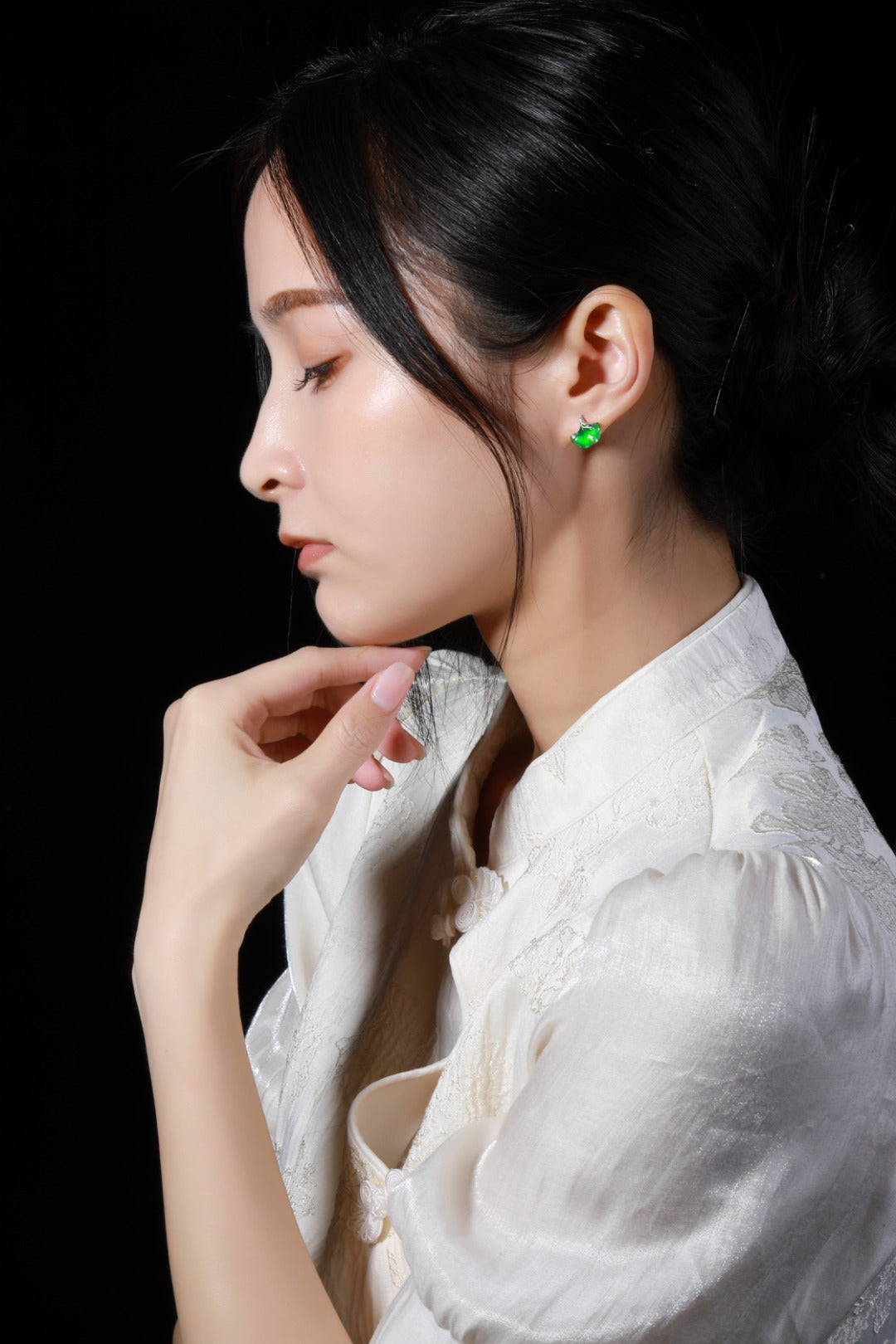 Apricot Leaf Earrings S925 Silver Jade