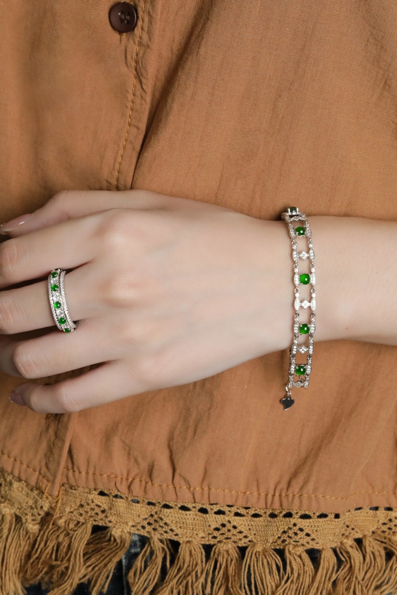 Ambilight Bracelet S925 silver jadeite