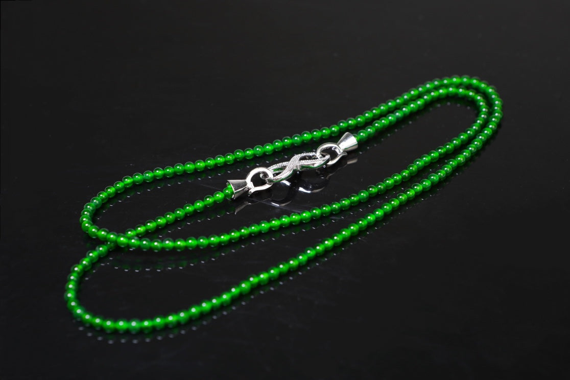 188-Bead Green Emerald Necklace