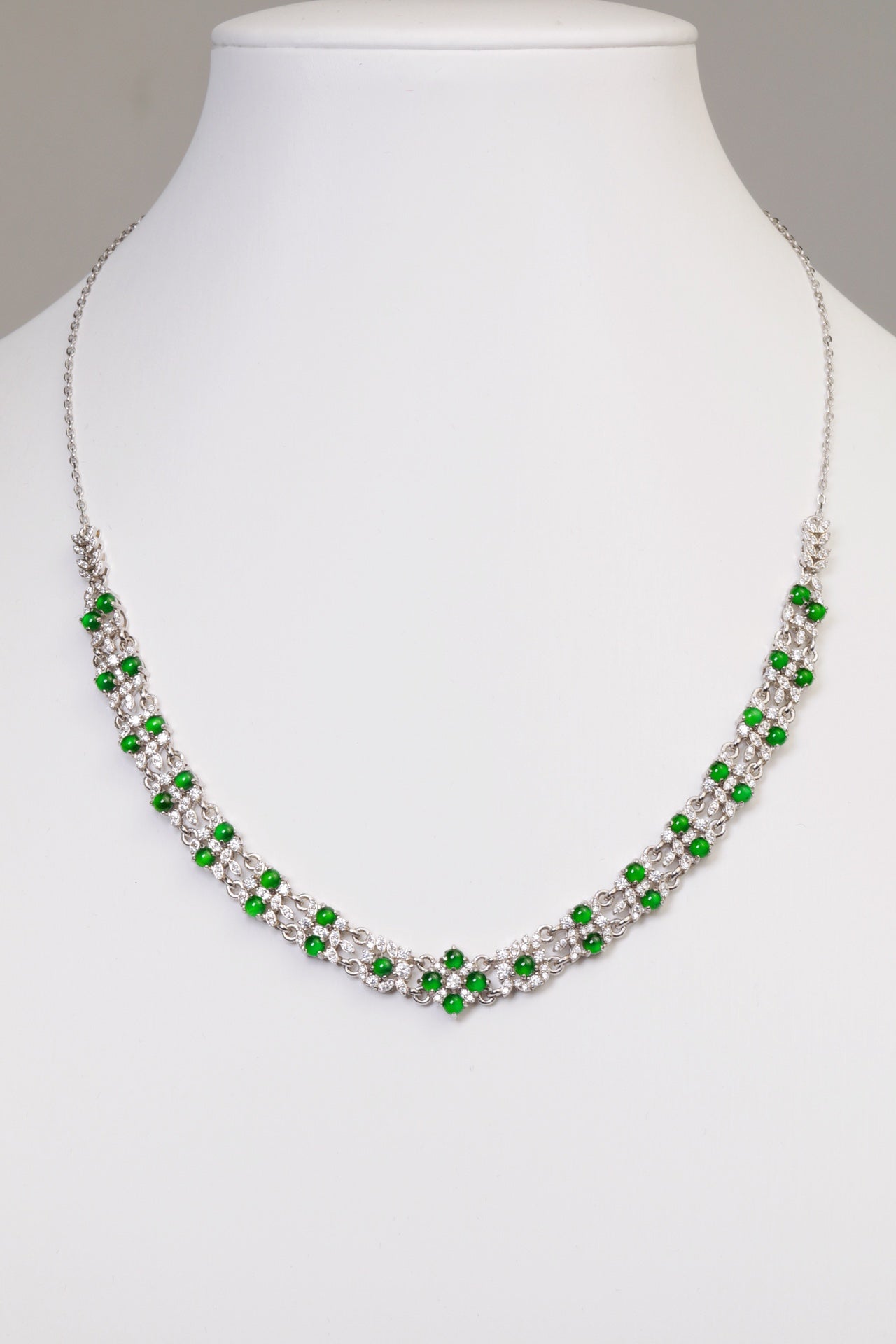 Oval-Cut Green Jade Necklace Set - 3mm Round Jade