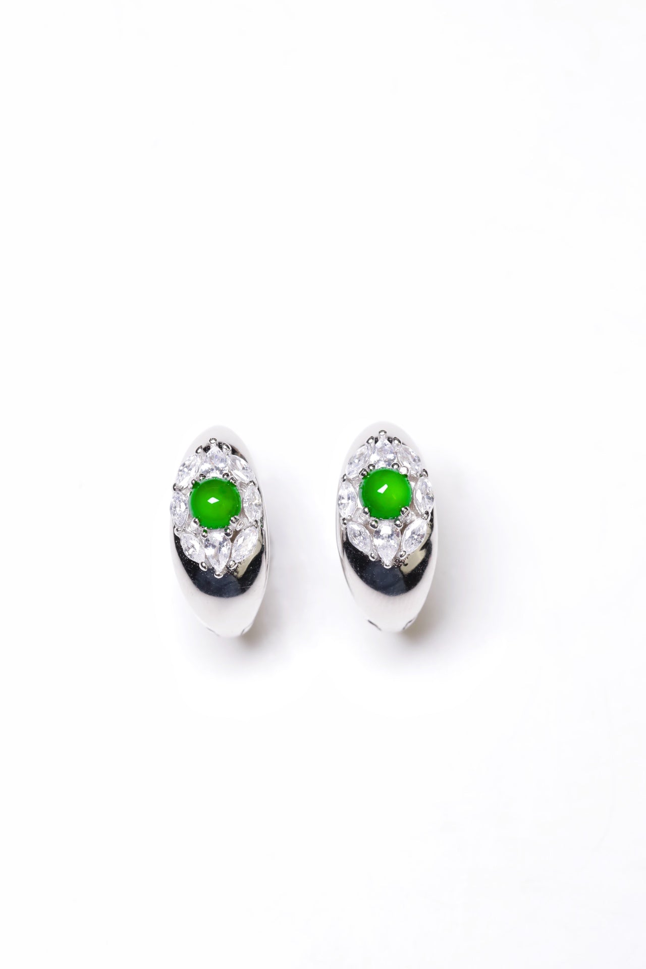 Egg-shaped earrings S925 silver Jade