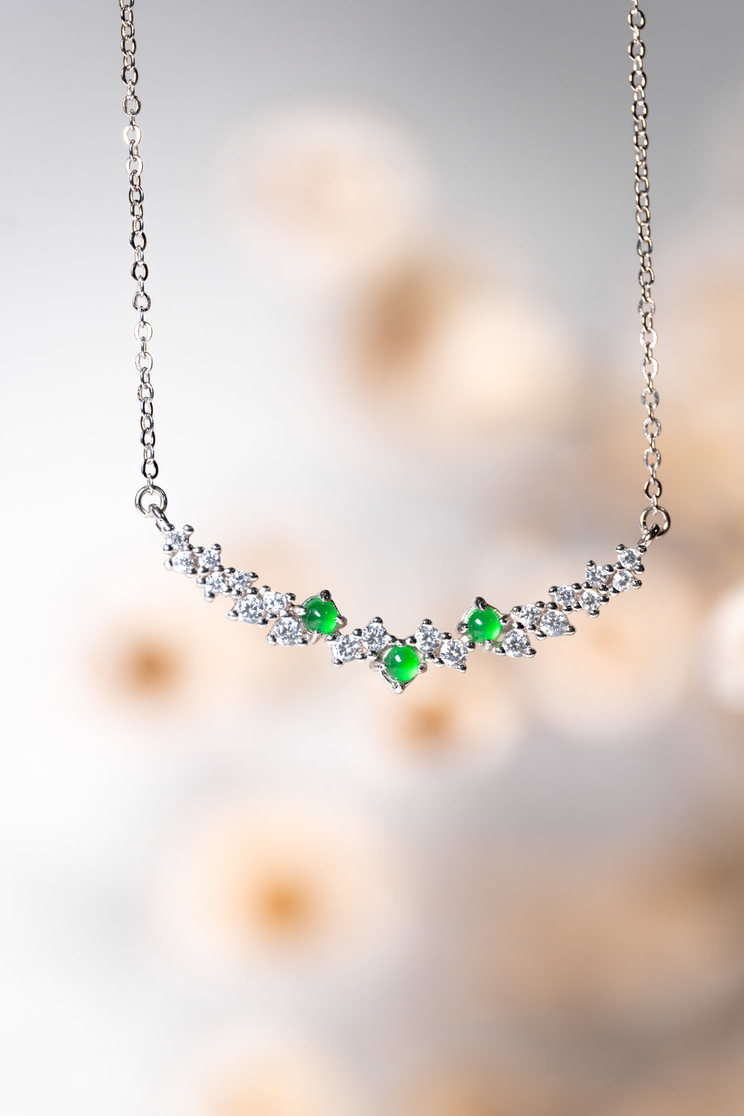 Egg-shaped universal necklace S925 silver jade