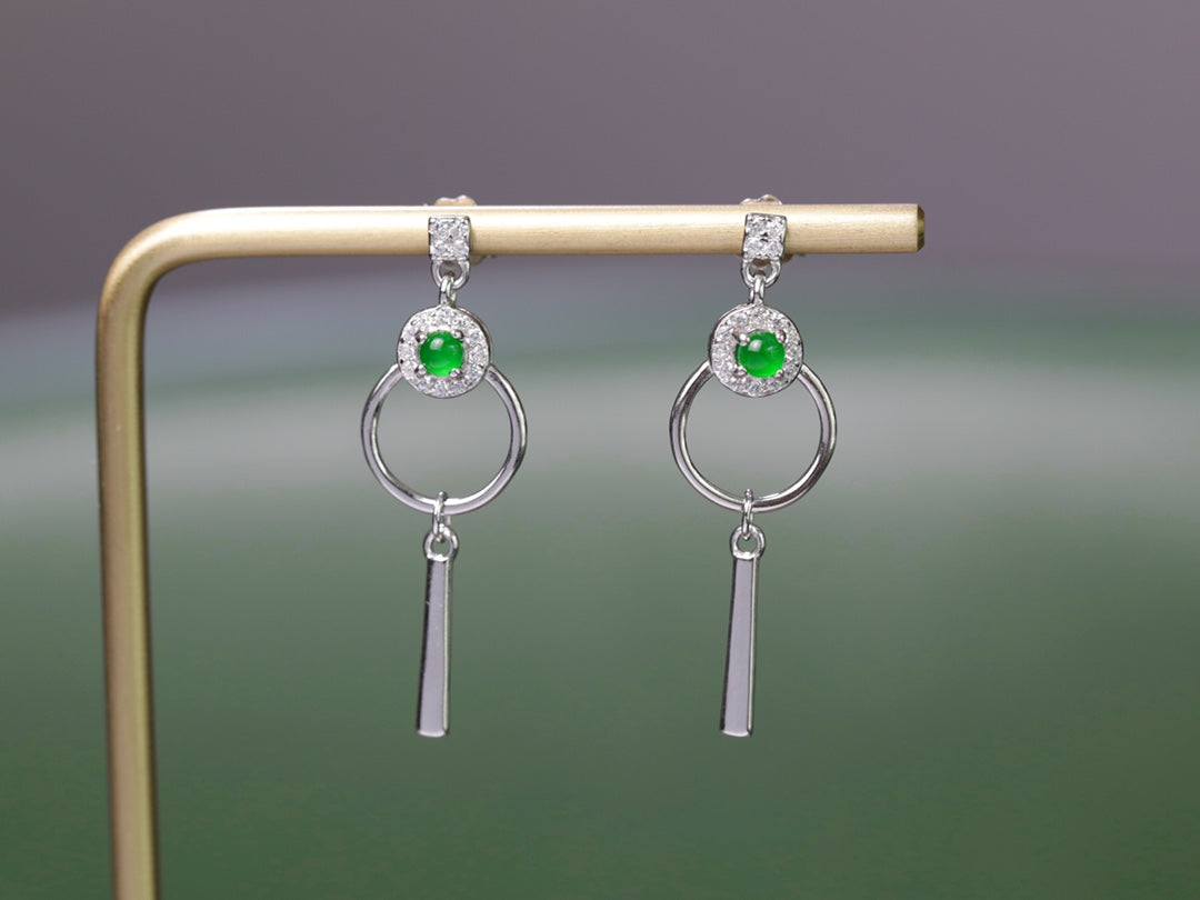 Egg-shaped vertical earrings S925 silver Jade