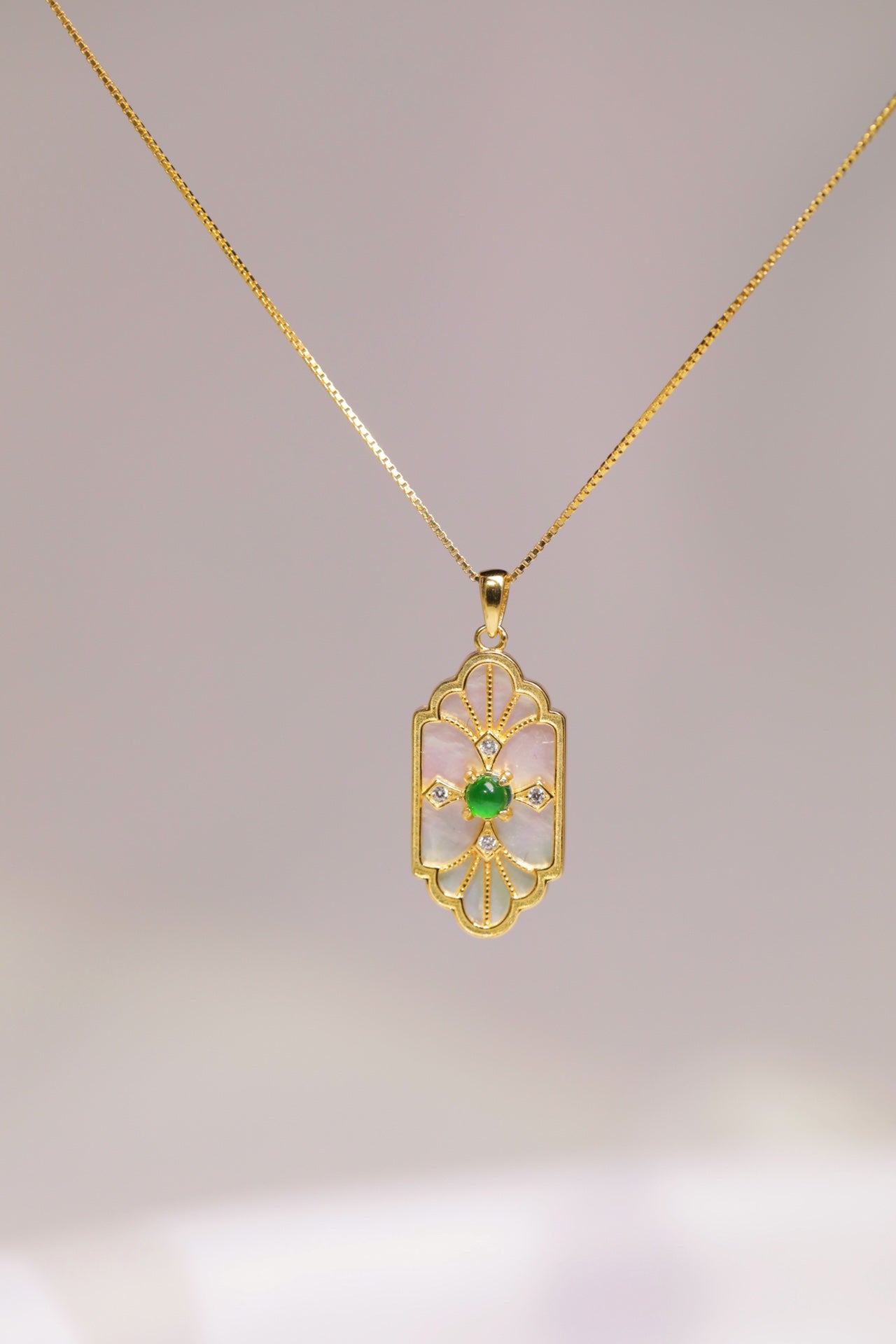 Mother-of-pearl pendant S925 silver Jade