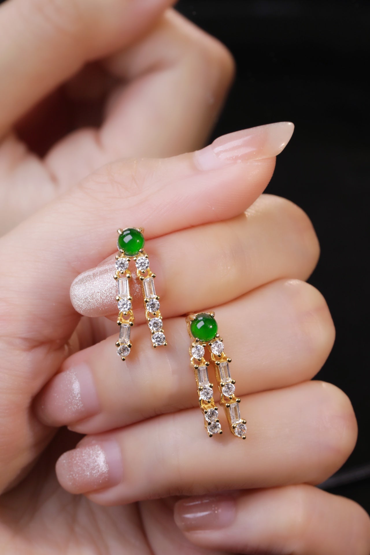 Egg-shaped tassel earrings S925 silver jade