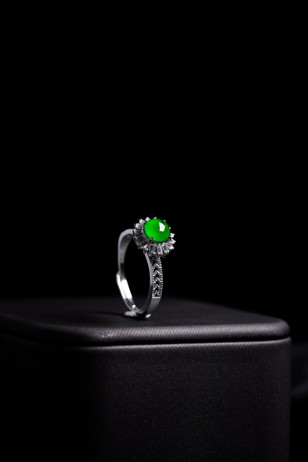 Brilliant Moment Ring S925 silver jade