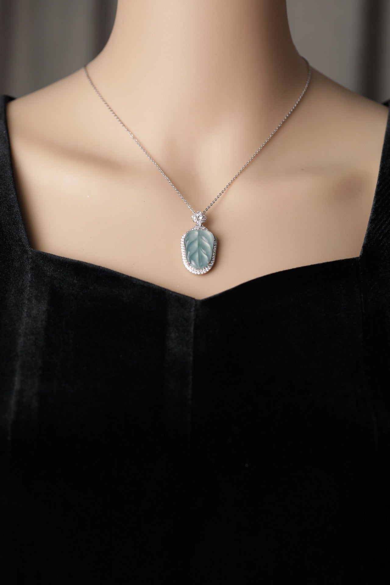 Leaf Pendant S925 Silver Jade