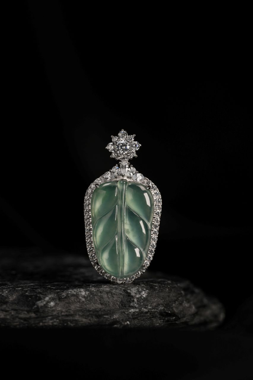 Leaf Pendant S925 Silver Jade