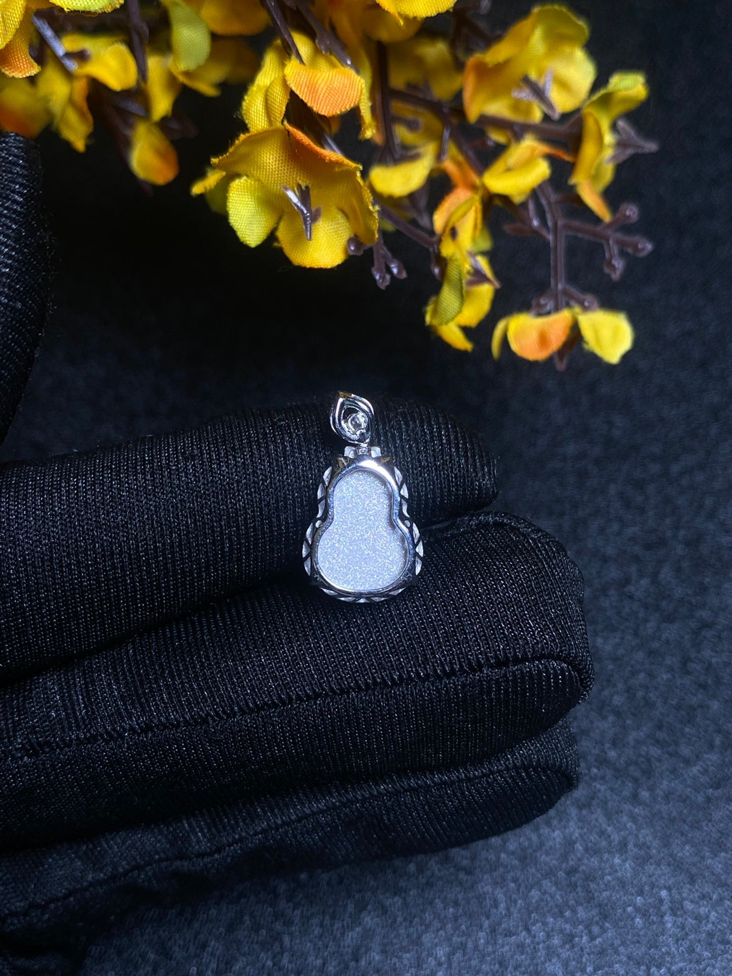 18K South African Diamond Gourd Pendant Jadeite