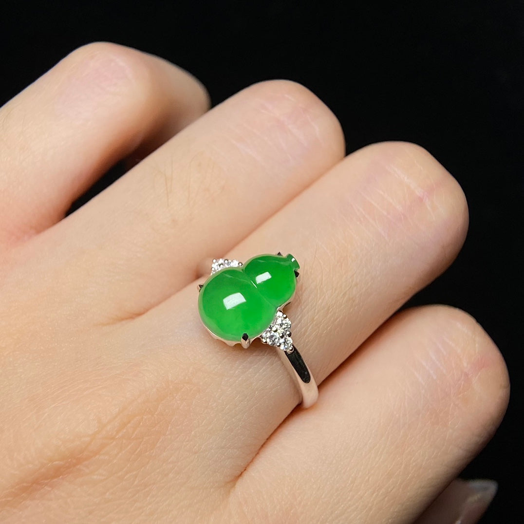 18K Gourd Ring