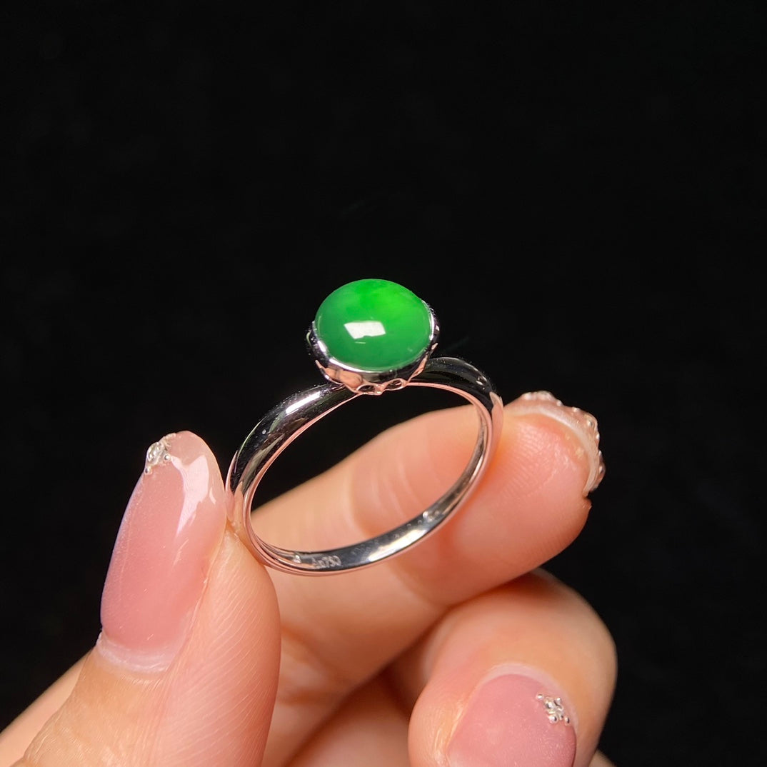 18K Jade Halo Ring