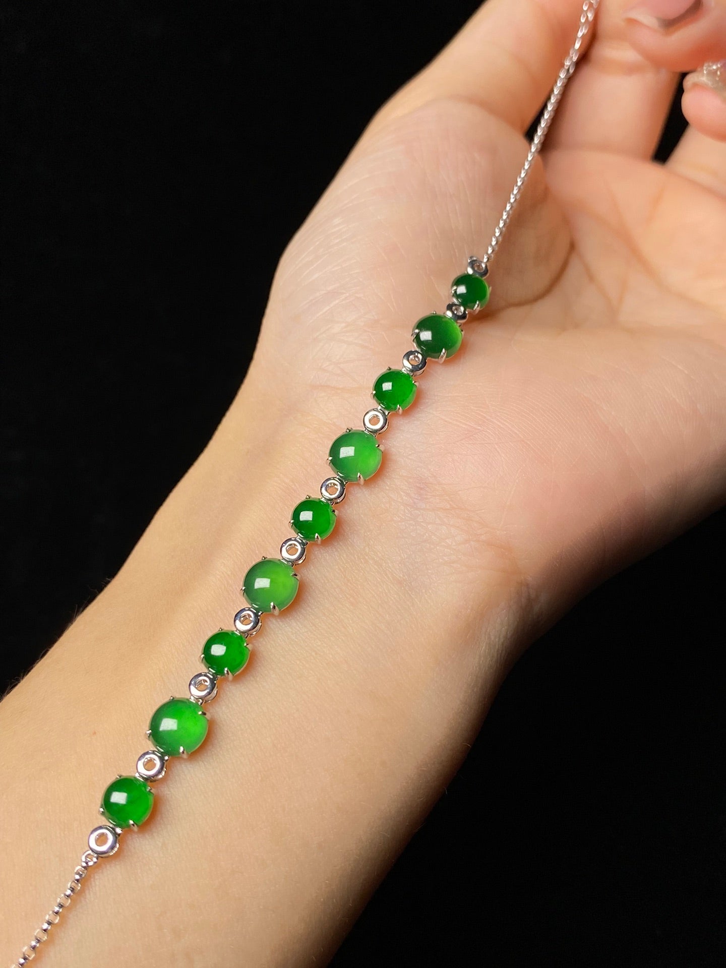 18K Jade Bead Bracelet