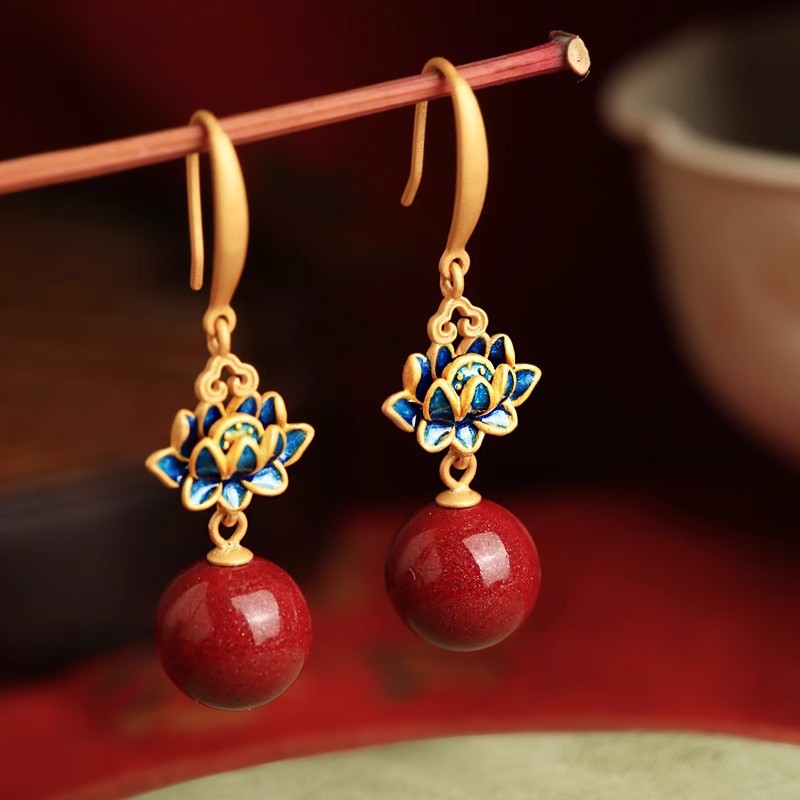 Chinese retro style lotus earrings  Women's red Chinese style ethnic style palace earrings