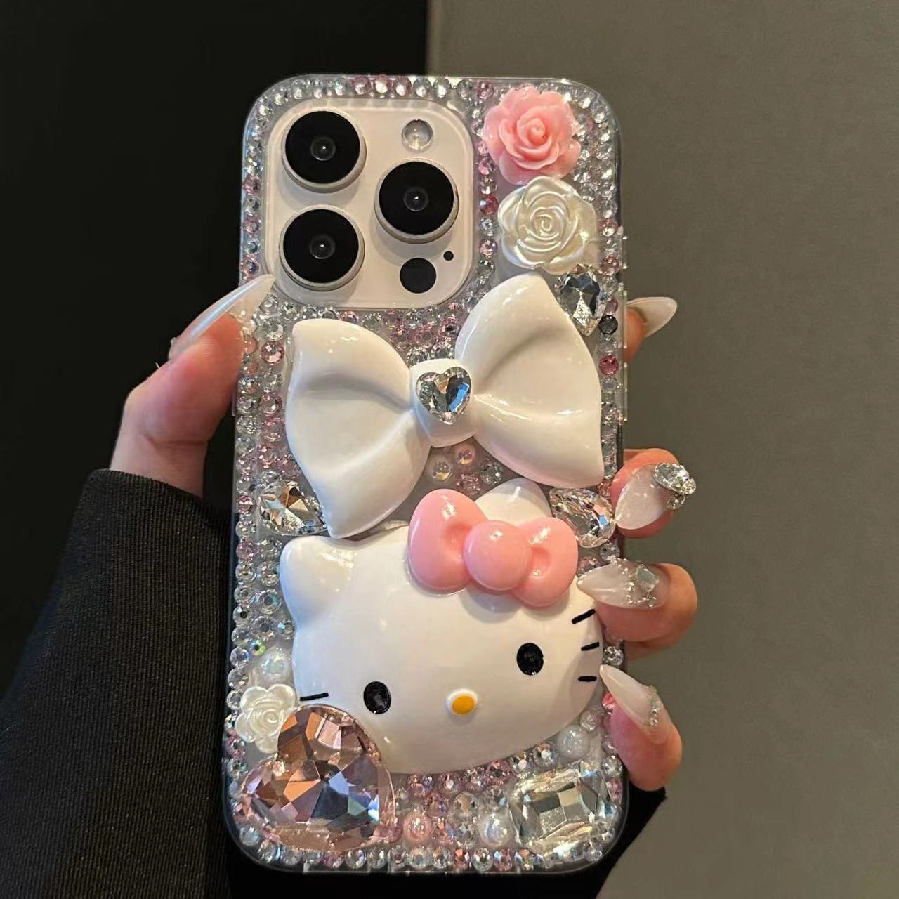 Full diamond heart gem Kitty mobile phone case suitable for iPhone series luxury protective case