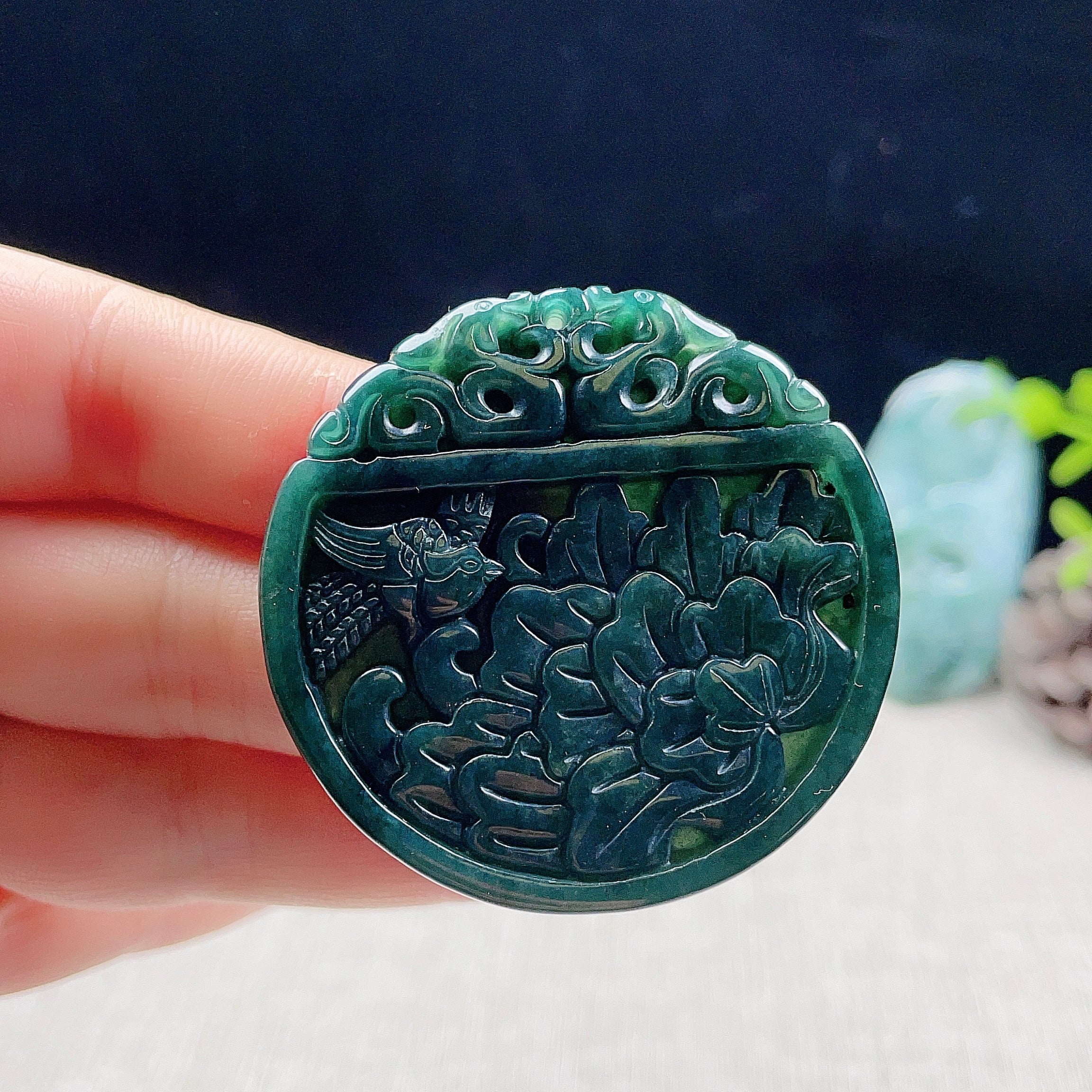 Myanmar natural jadeite pendant