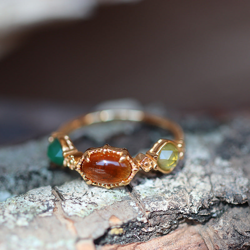 Vintage Amber Ring - Classic Retro Style Adjustable Amber Gemstone Ring