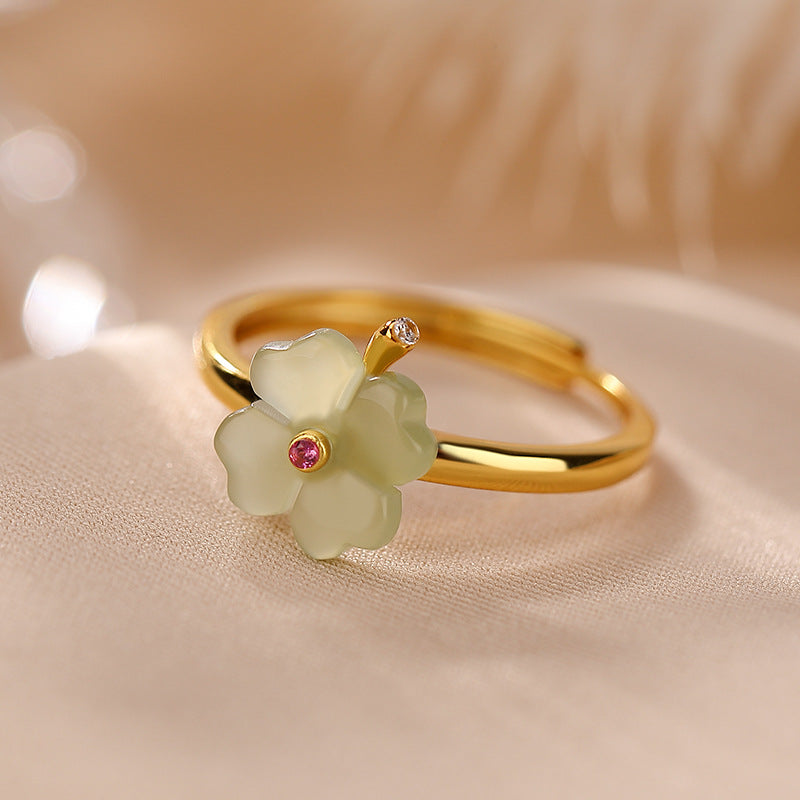 S925 sterling silver gold-plated Hetian jade lucky four-leaf clover ring  Fashionable and versatile open ring